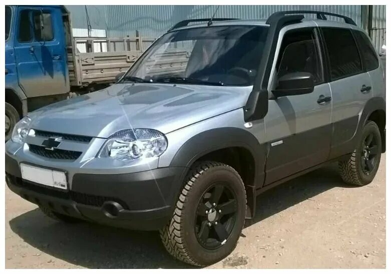 Нива бертоне фото Эмблема / Шильдик Черный Лак Шевроле Нива / Chevrolet Niva (2123) - купить в инт