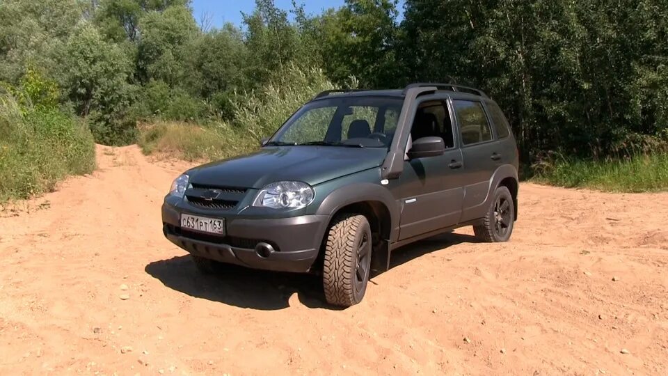 Нива бертоне фото Chevrolet Niva Bertone Edition - Тест-драйв (видео) - DRIVE2