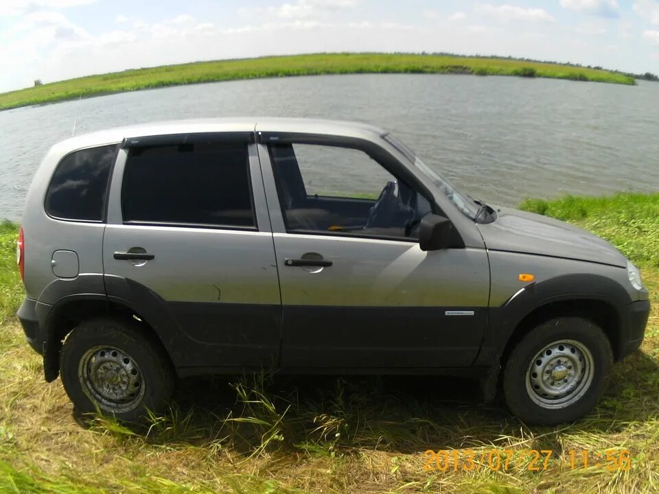 Нива бертоне фото Фото видео, рыбалка и небольшая грязь. - Chevrolet Niva, 1,7 л, 2011 года покату