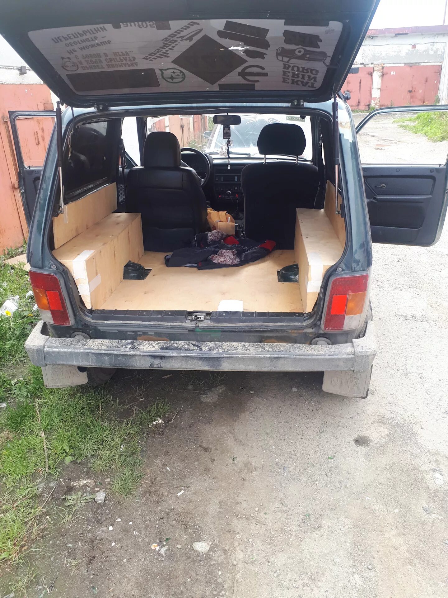 Нива без задних сидений тюнинг Переделка багажника - Lada 4x4 3D, 1,7 л, 2009 года стайлинг DRIVE2