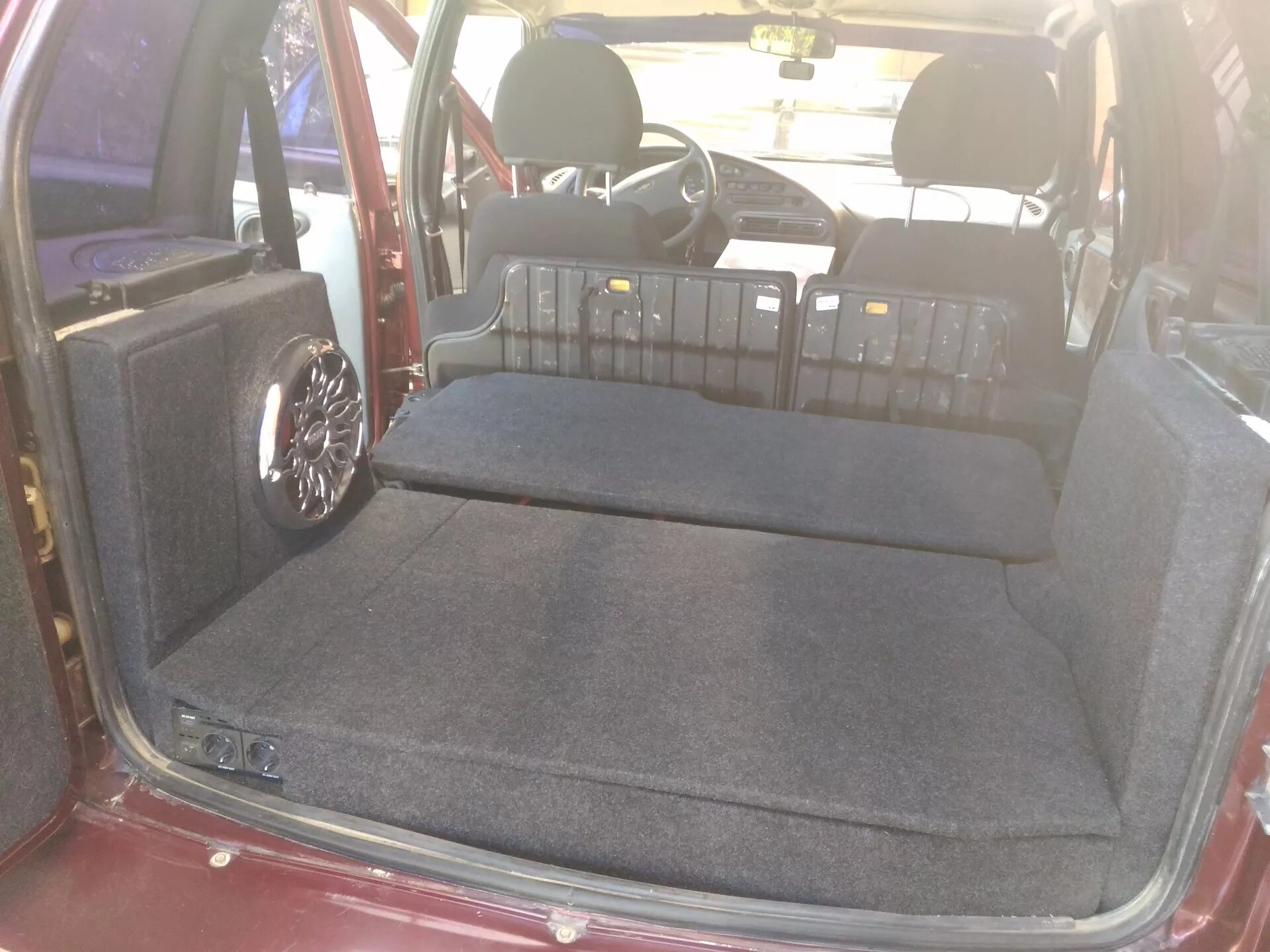 Нива без задних сидений тюнинг Доработка багажника - Chevrolet Niva, 1,7 л, 2004 года стайлинг DRIVE2