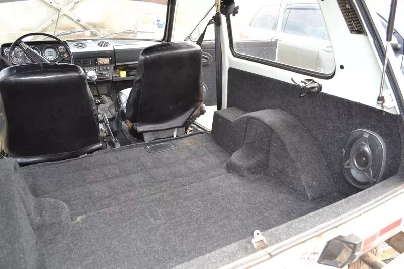 Нива без задних сидений тюнинг фото салона - Lada 4x4 3D, 1,6 л, 1993 года тюнинг DRIVE2