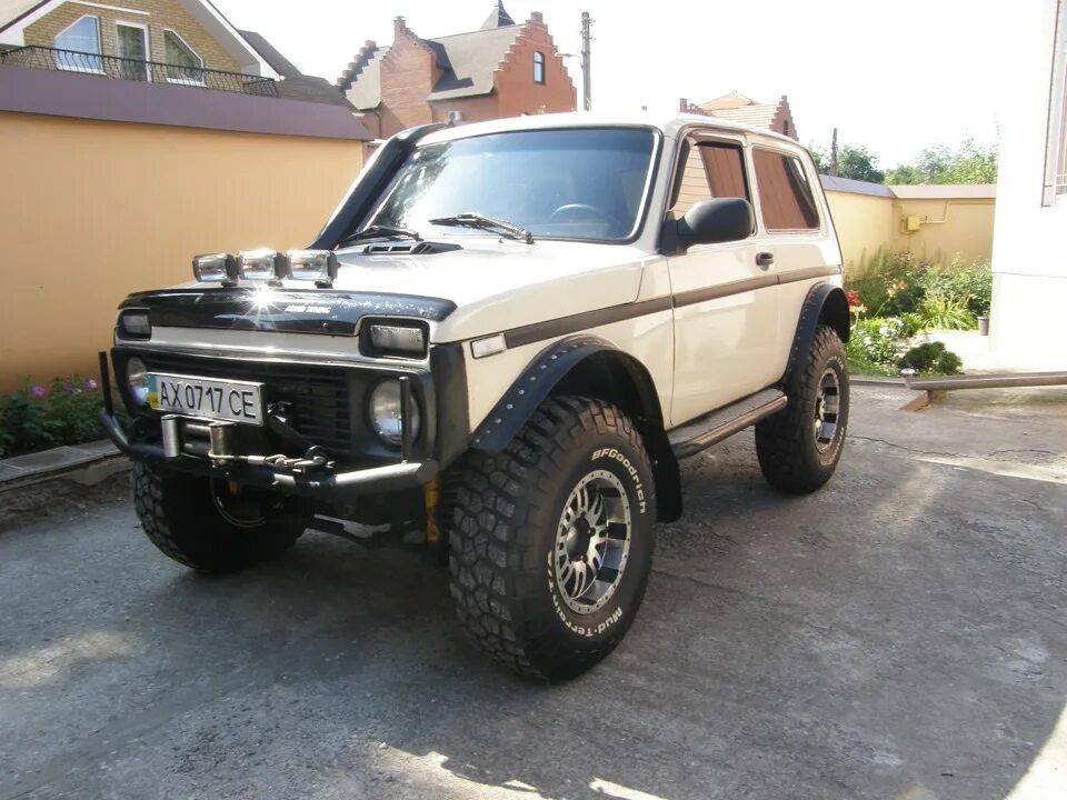 Нива бежевая тюнинг Подготовил Нивку к продаже. - Lada 4x4 3D, 1,7 л, 1990 года другое DRIVE2