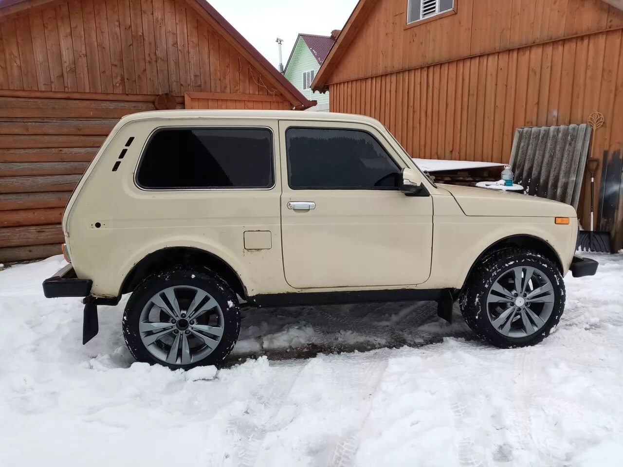Нива бежевая тюнинг 29.02.2020 - Lada 4x4 3D, 1,6 л, 1985 года тюнинг DRIVE2