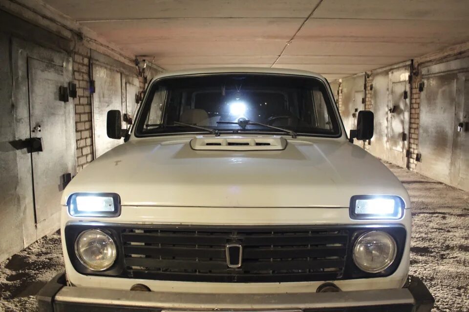 Нива бежевая тюнинг немного фоточек - Lada 4x4 3D, 1,6 л, 1991 года фотография DRIVE2