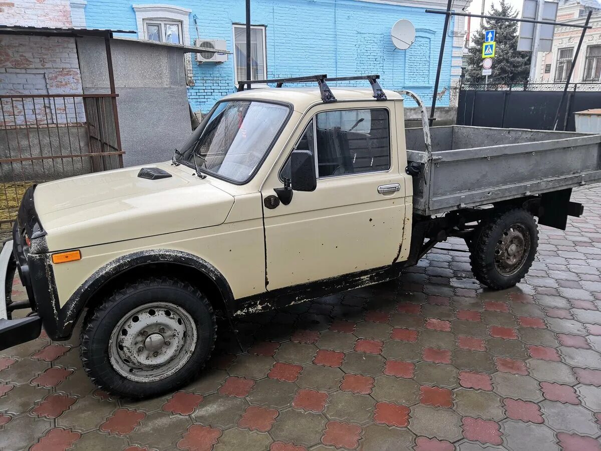 Нива бизон фото Купить б/у Lada (ВАЗ) 2328 1995-1997 1.7 MT (79 л.с.) 4WD бензин механика в Крас