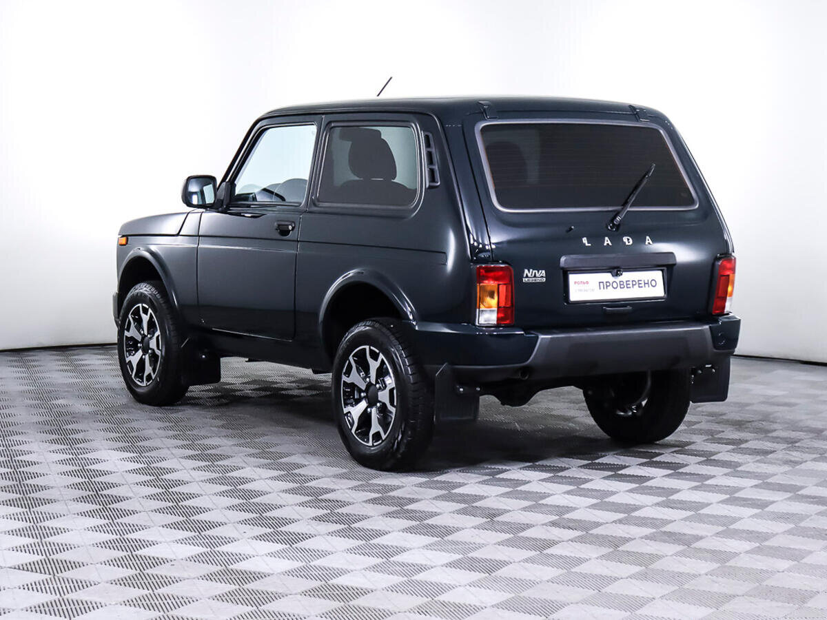 Нива блэк 2024 фото Купить б/у Lada (ВАЗ) Niva Legend 2021-2024 Euro-2 1.7 MT (83 л.с.) 4WD бензин м