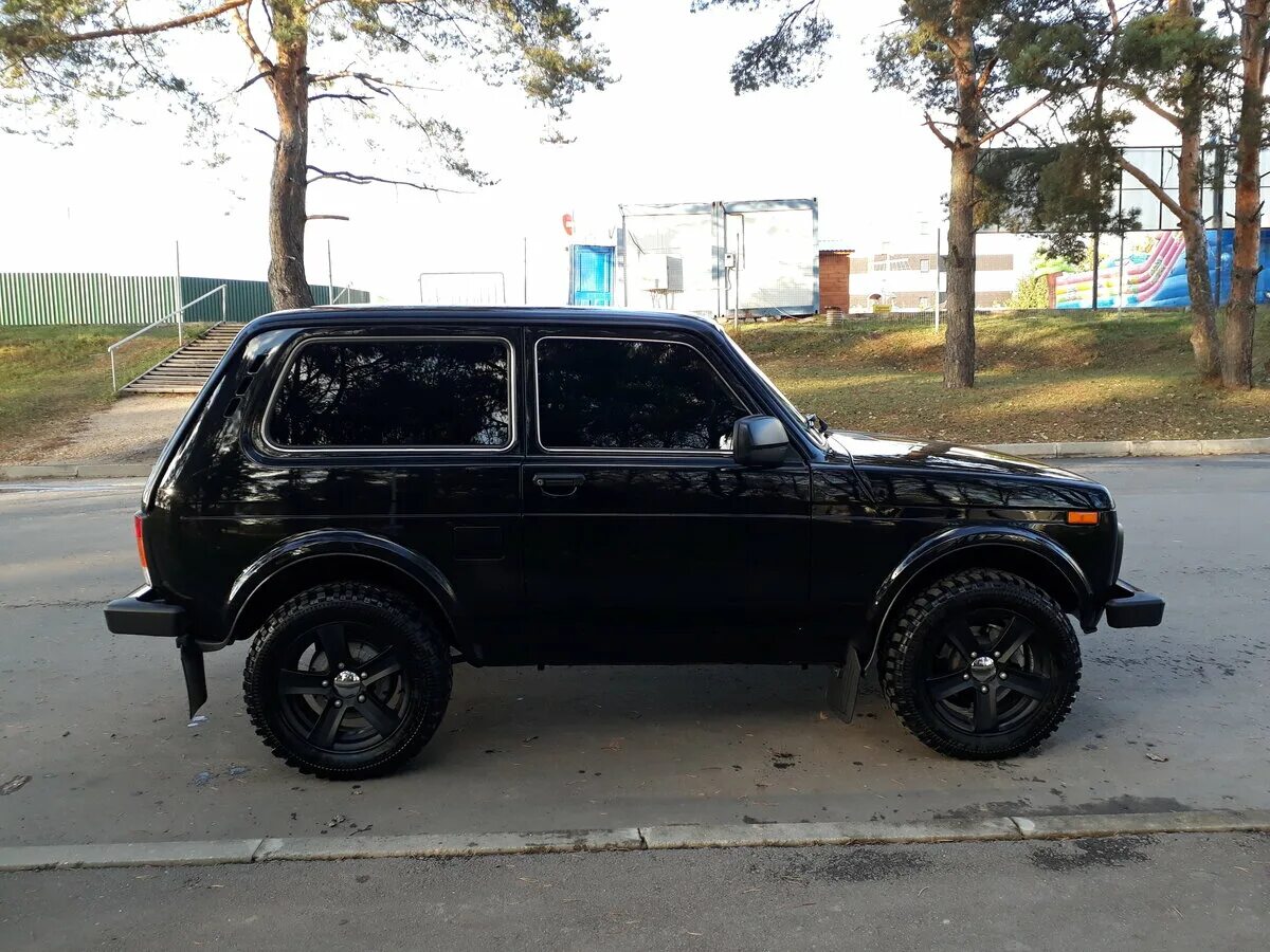 Нива блэк 24 фото Купить б/у Lada (ВАЗ) 2121 (4x4) I Рестайлинг 1.7 MT (83 л.с.) 4WD бензин механи