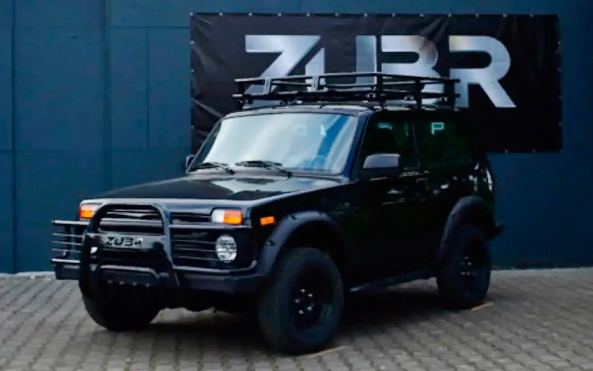 Нива блэк фото В Германии выставили на продажу спецверсию Lada Niva под названием Zubr :: Auton