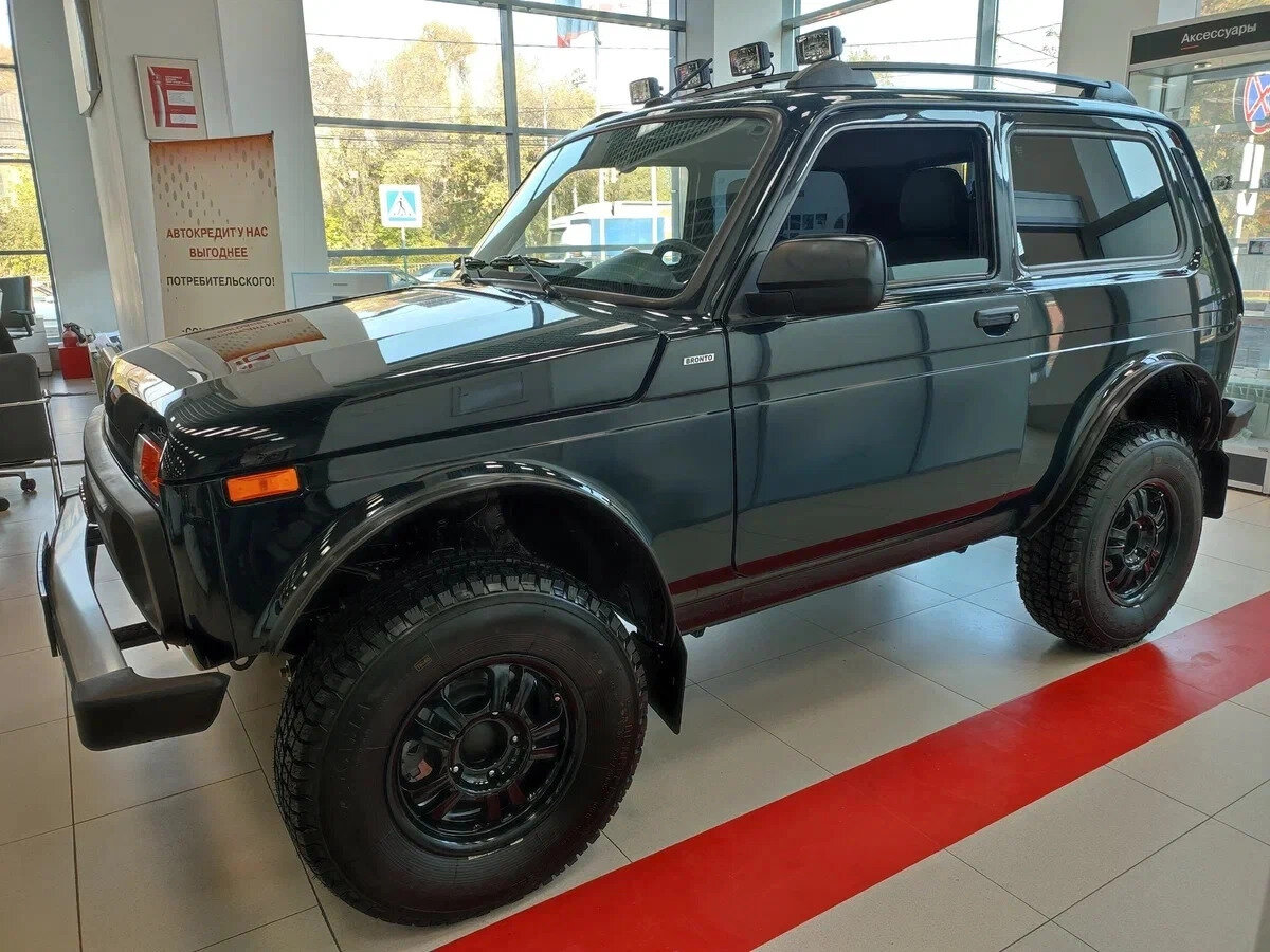 Нива бронто цвет несси фото Купить новый Lada (ВАЗ) Niva Legend 2021-2024 Bronto 1.7 MT (83 л.с.) 4WD бензин