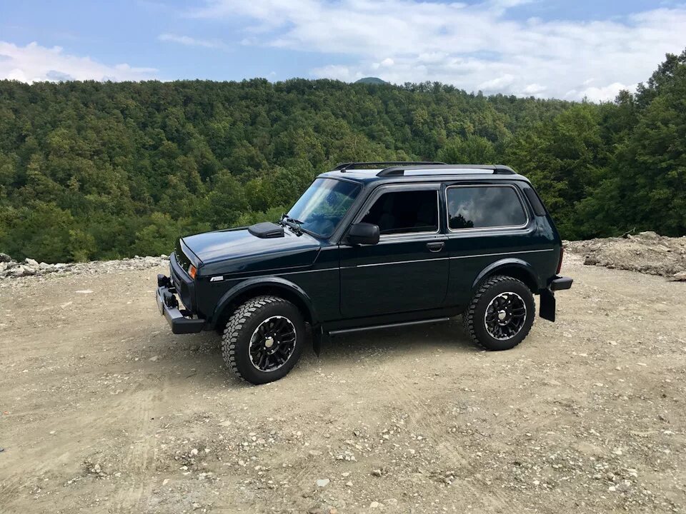 Нива бронто цвет несси фото Черноморское побережье. - Lada 4x4 3D, 1,7 л, 2018 года просто так DRIVE2