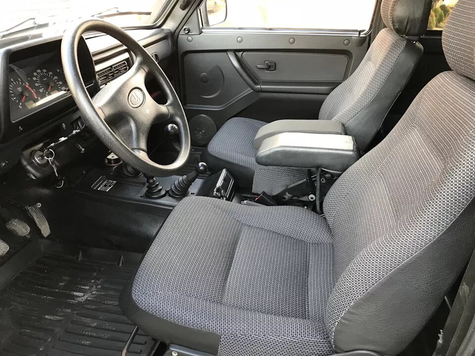 Нива бронто тюнинг салона Продаю Ниву БРОНТО РЫСЬ-1. - Lada 4x4 3D, 1,7 л, 2012 года продажа машины DRIVE2