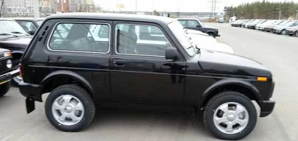 Нива черная пантера фото Нива урбан 5 дверей тюнинг фото - Тест Lada 4x4 Urban 5D. ЧурбаНива. - DRIVE2 - 