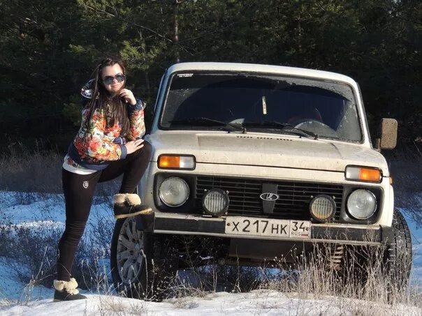 Нива девушки фото поехали погулять - Lada 4x4 3D, 1,7 л, 1996 года фотография DRIVE2
