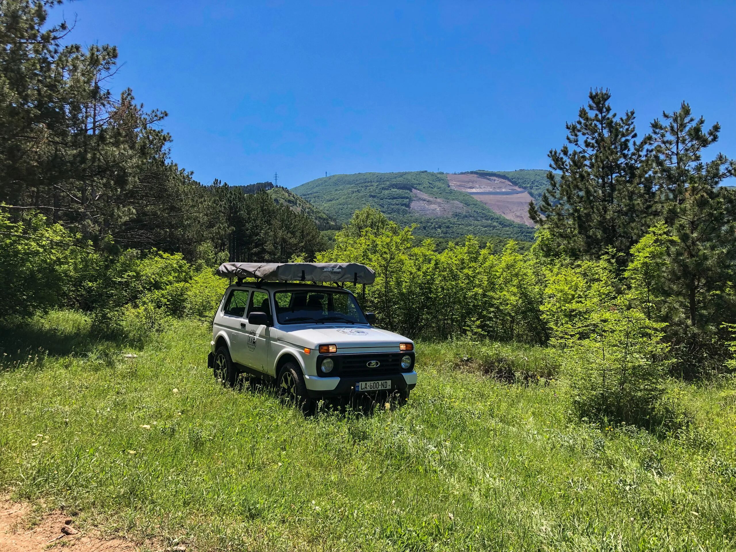 Нива для путешествий фото Lada Niva 4x4 Camping Car - Overlando.com