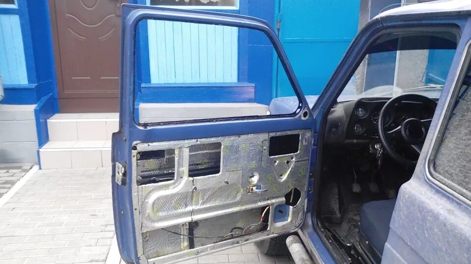 Нива дверь фото Бесфорточные двери - Lada 4x4 3D, 1,7 л, 1984 года тюнинг DRIVE2