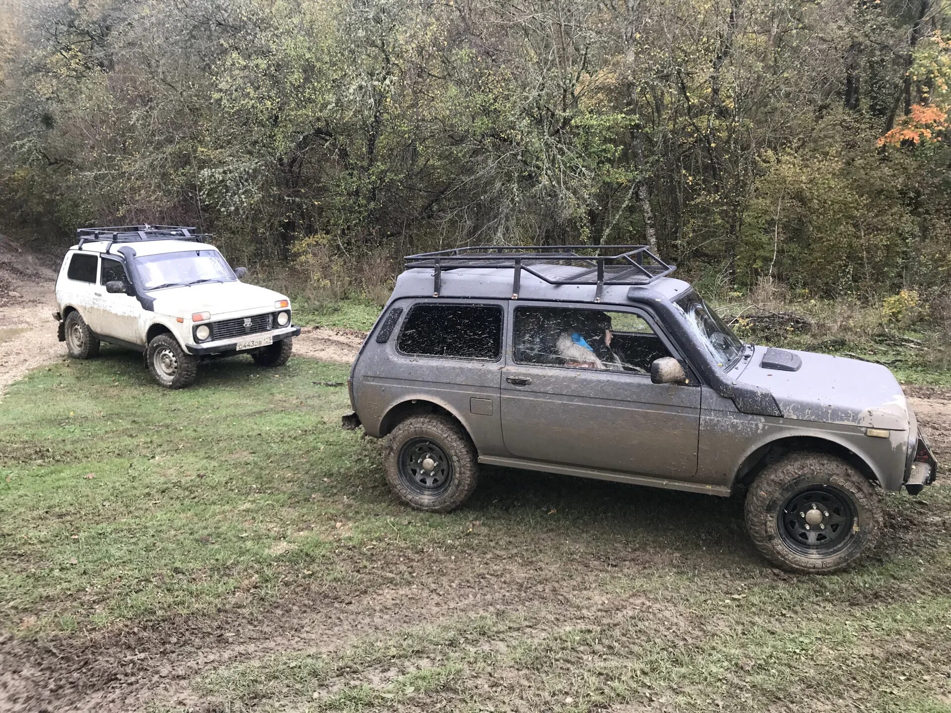 Нива фора тюнинг для бездорожья Покатушка в конце октября - Lada 21218 Фора, 1,7 л, 2002 года покатушки DRIVE2