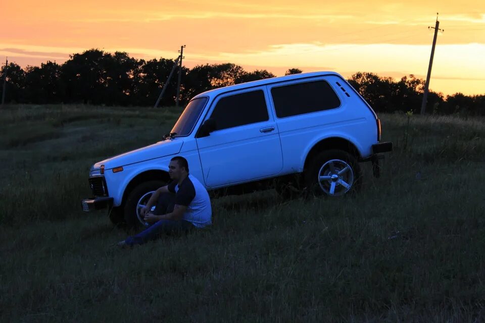 Нива фото охота Яркие фото, part 2 - Lada 4x4 3D, 1,7 л, 2013 года фотография DRIVE2