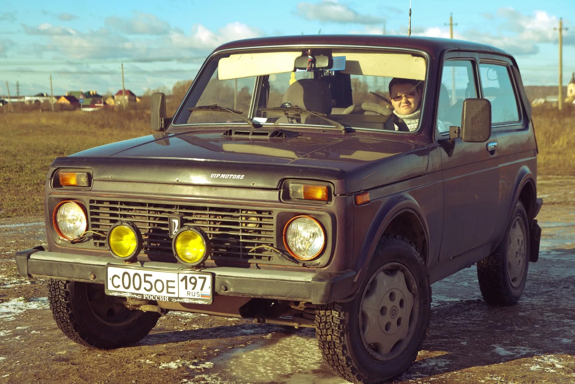 Нива фото спереди Просто фотки - Lada 4x4 3D, 1,7 л, 2003 года фотография DRIVE2