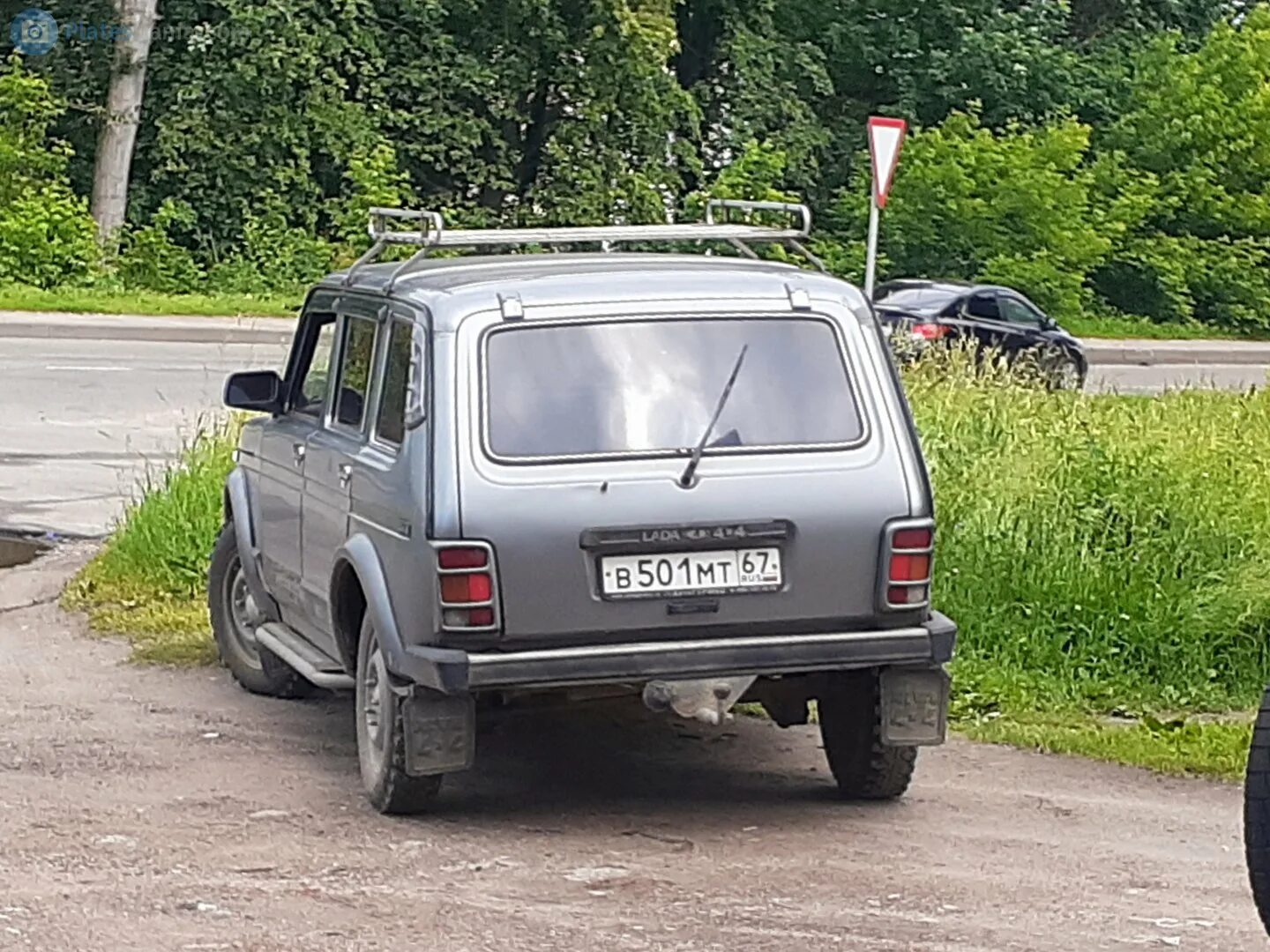 Нива фото сзади "в 501 мт 67" фото ВАЗ (Lada) 2131 Нива. Россия
