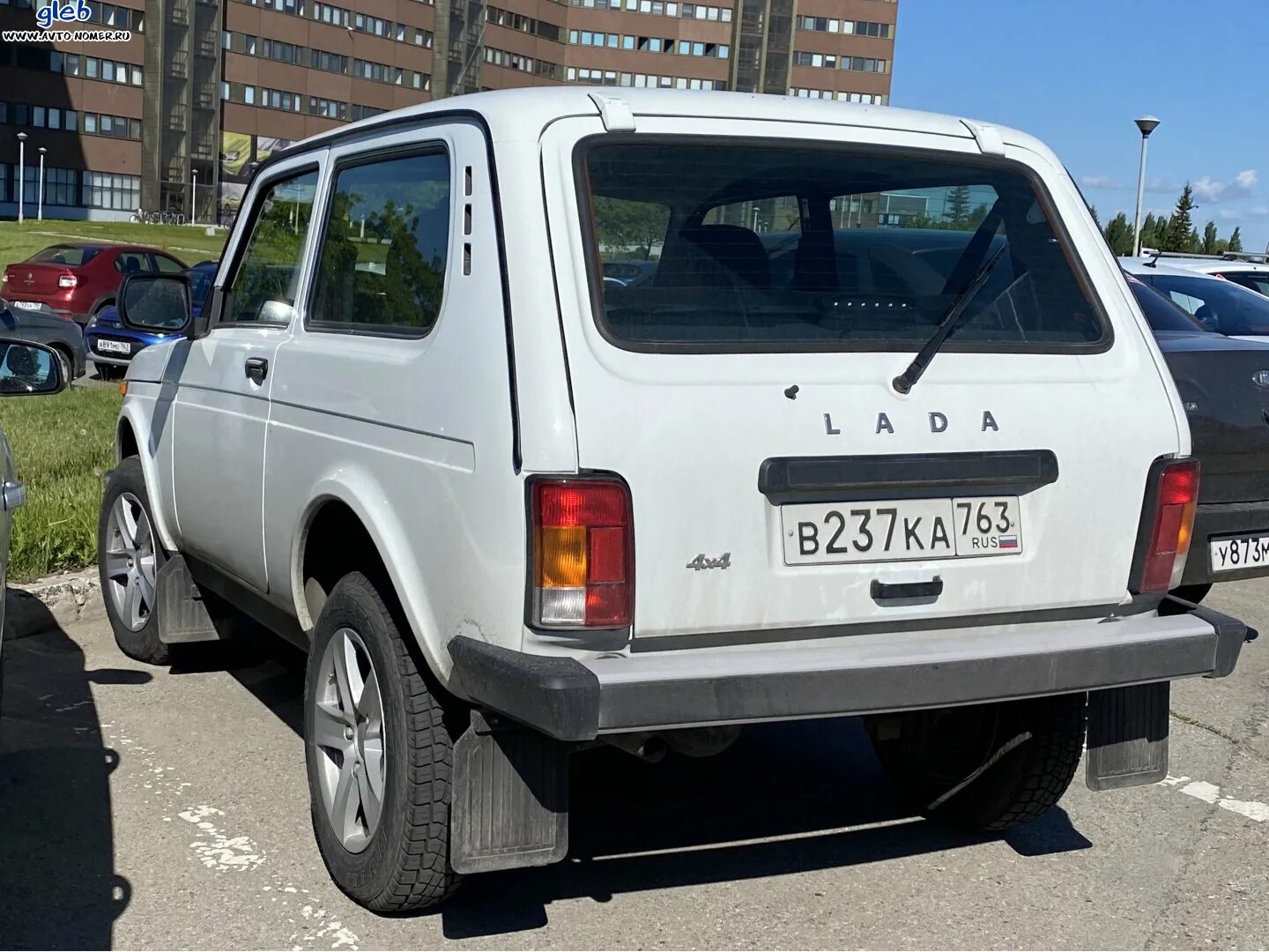 Нива фото сзади "в 237 ка 763" фото ВАЗ (Lada) 2121 Нива. Россия