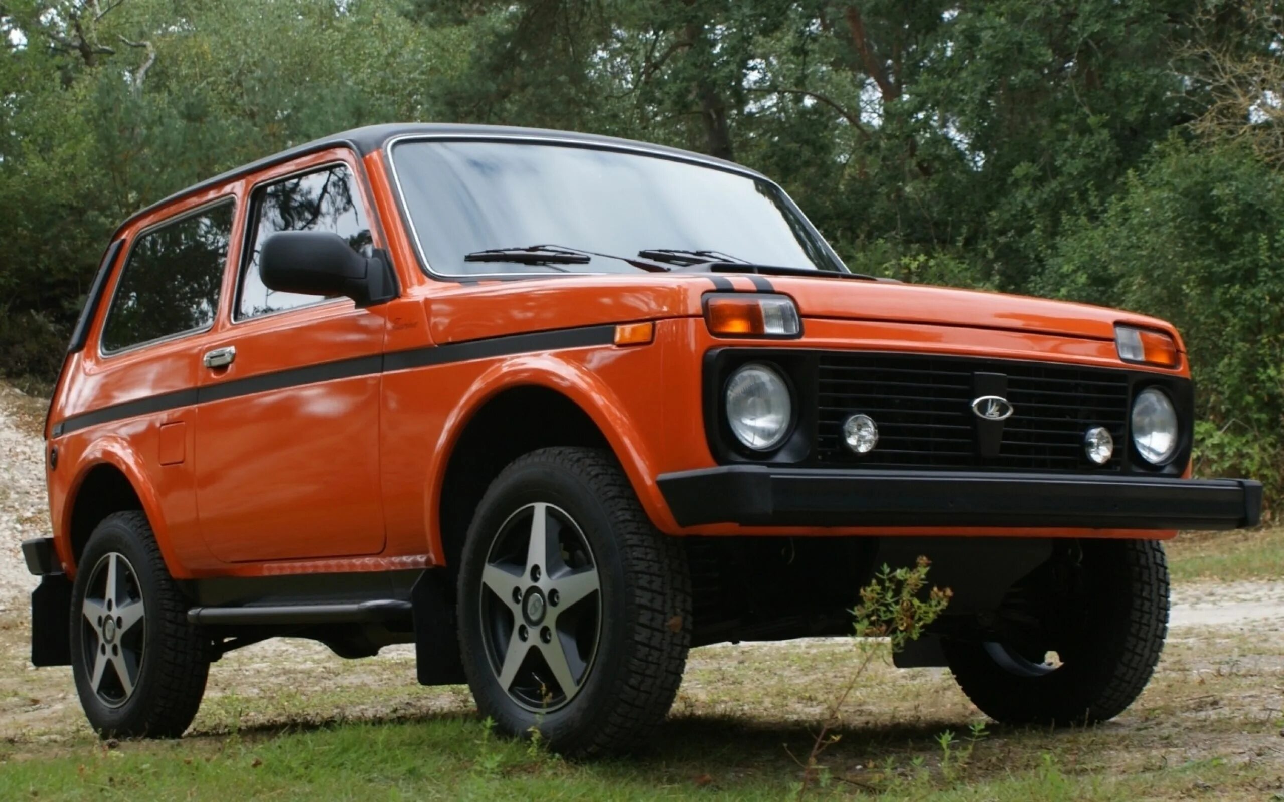 Нива фото цены 2121 Автомобили ваз нива