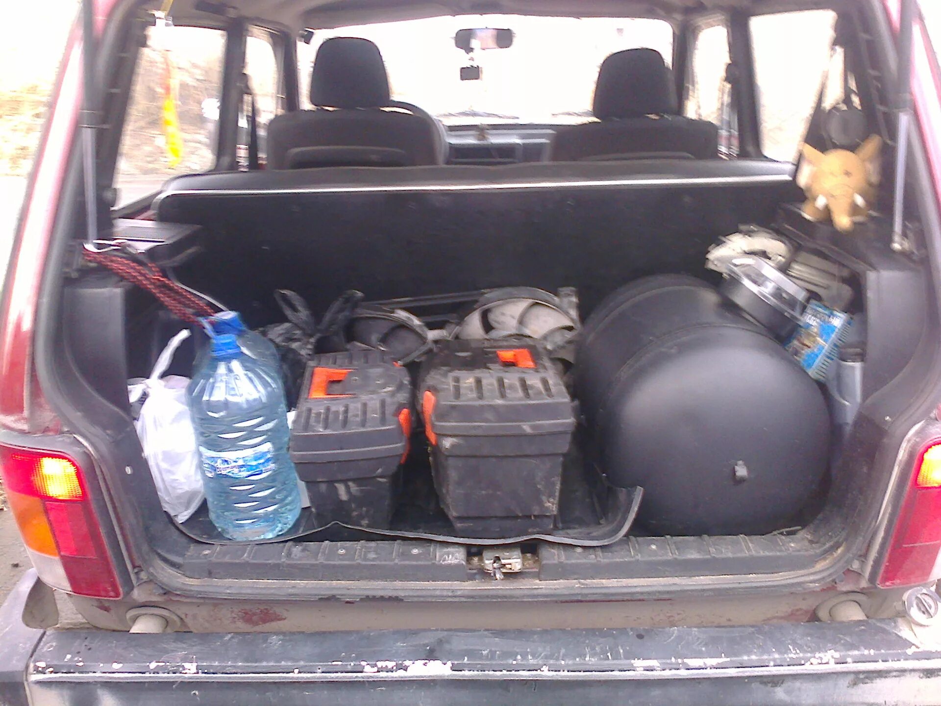 Нива гбо фото Новый баллон ГБО - Lada 4x4 3D, 1,7 л, 1997 года визит на сервис DRIVE2