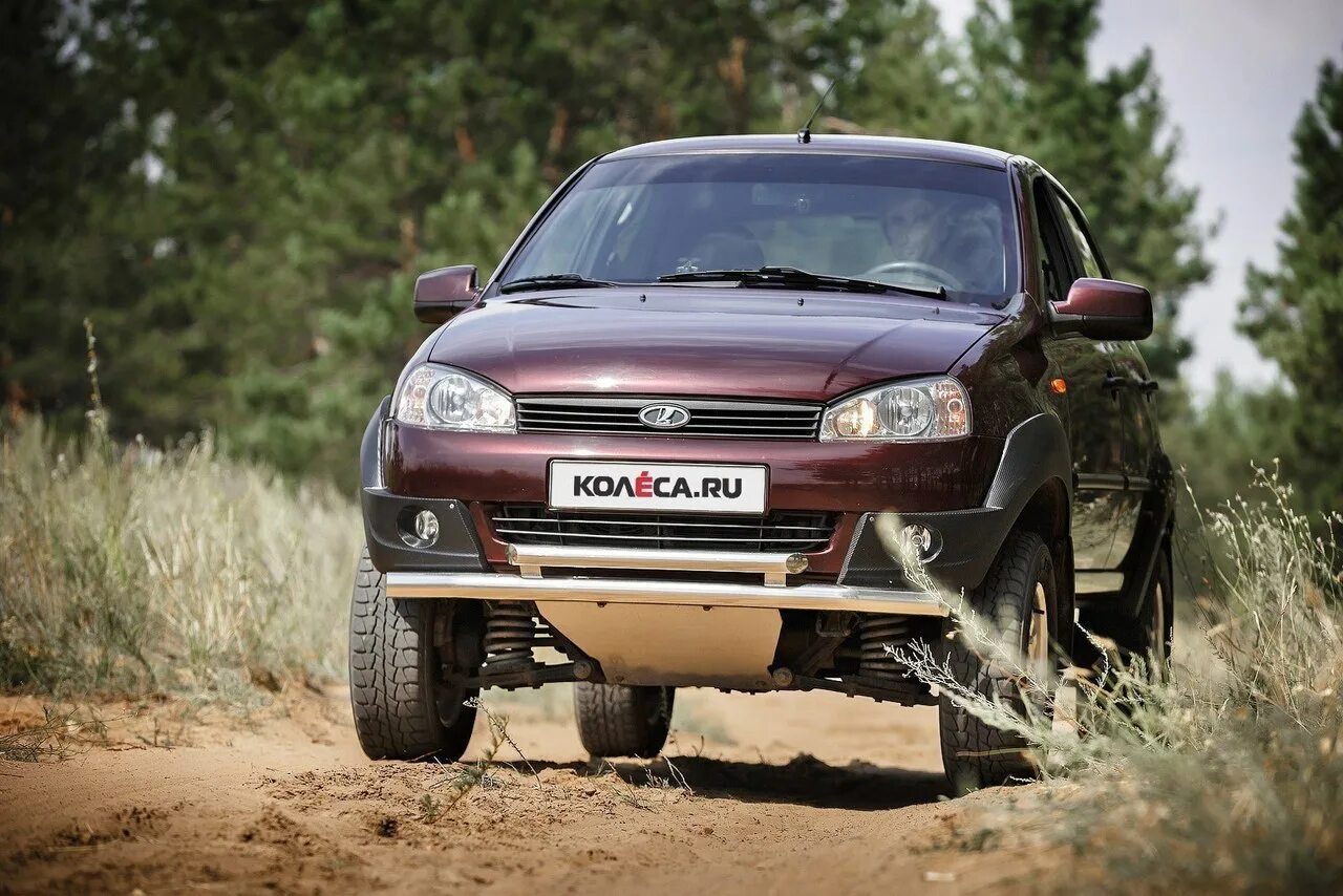 Нива гранта фото Построенная в единственном экземпляре полноприводная Lada Kalina XXL с мостами о