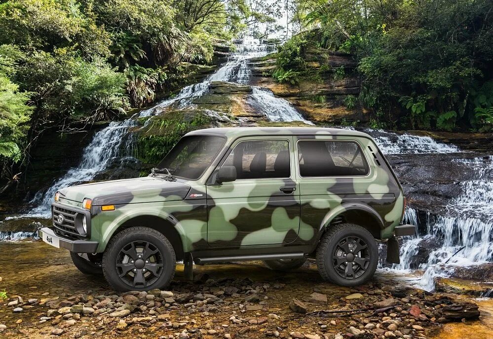 Нива хаки фото Купить Lada Niva Legend 3 дв. у официального дилера - цены и комплектации Lada N