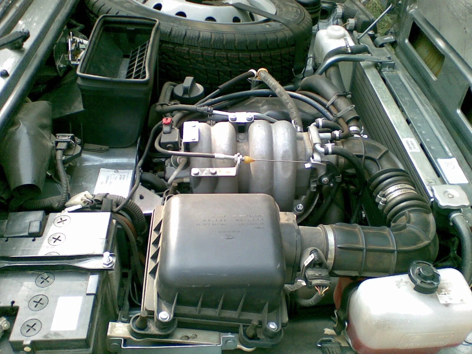 Нива инжектор фото под капотом ФОТКИ ИЗ ПОД КАПОТКИ=) - Lada 4x4 5D, 1,7 л, 2010 года просто так DRIVE2