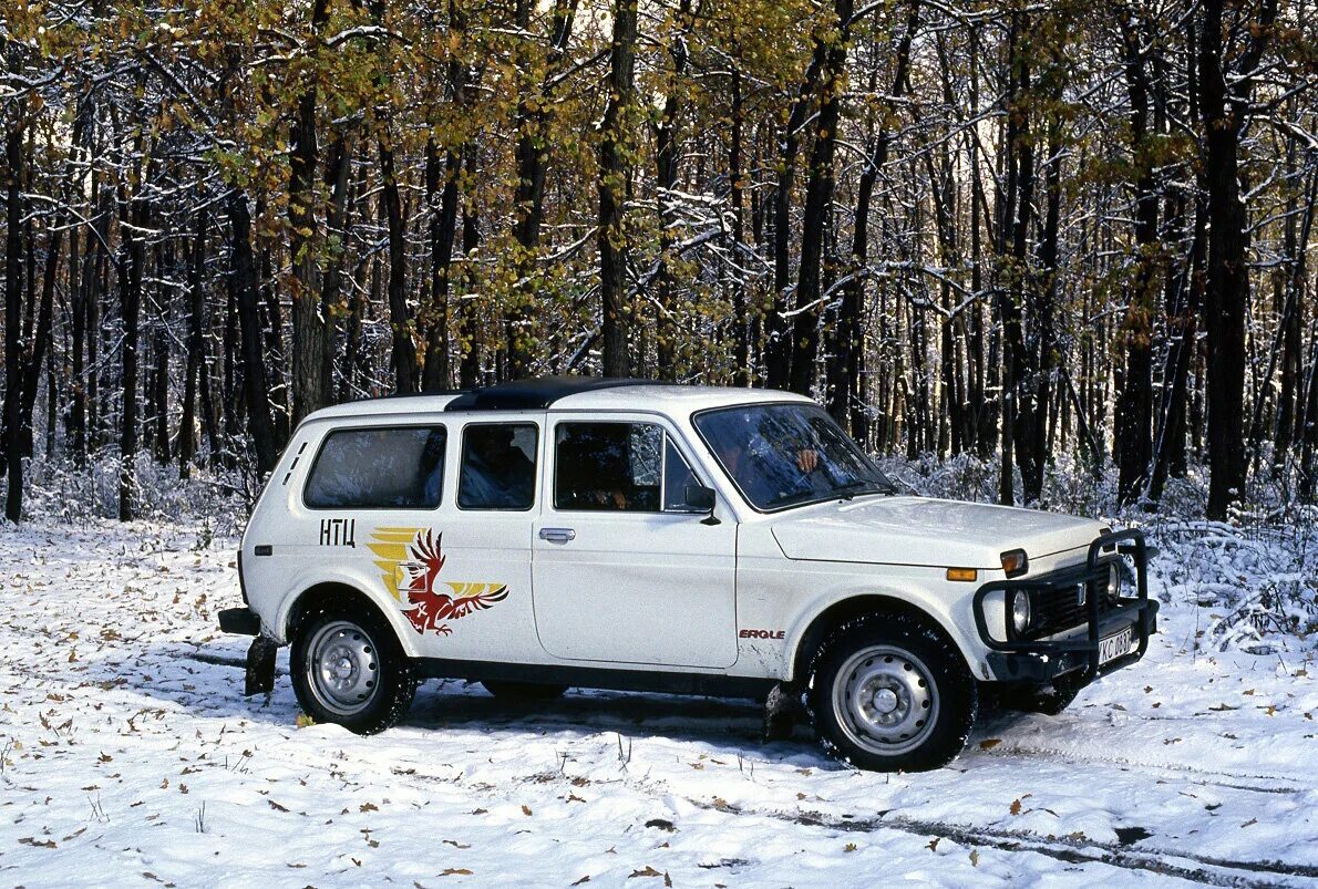 Нива кедр фото Удивительная история "Нивы": как автомобиль для советских колхозников полюбили з