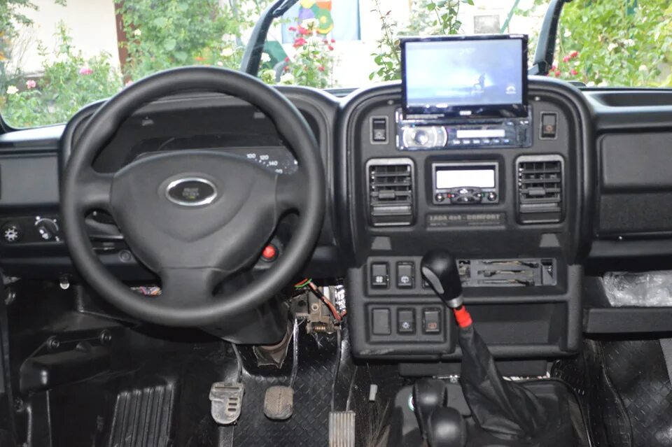 Нива комфорт фото Замена и перетяжка сидений, и обшивки от Урбан - Lada 4x4 3D, 1,7 л, 2008 года а