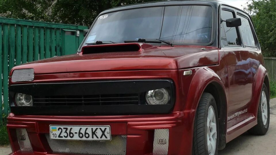 Нива красная тюнинг Lada 4x4 3D 1.6 бензиновый 1990 NIVA-DV на DRIVE2