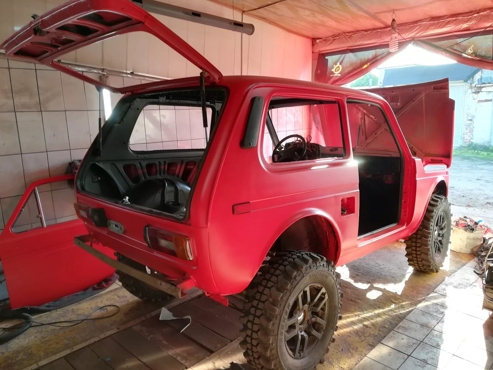 Нива красная тюнинг покраска в RAPTOR - Lada 4x4 3D, 1,8 л, 1990 года кузовной ремонт DRIVE2