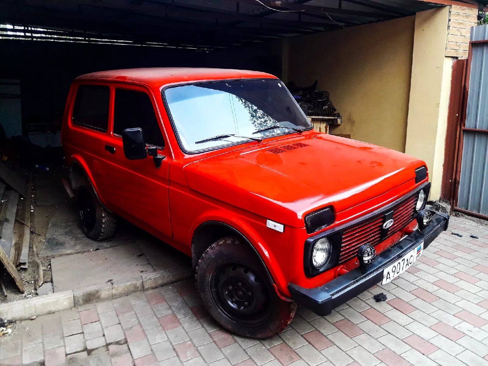 Нива красная тюнинг Покраска (completed) + новый лобаш - Lada 4x4 3D, 1,6 л, 1993 года стайлинг DRIV