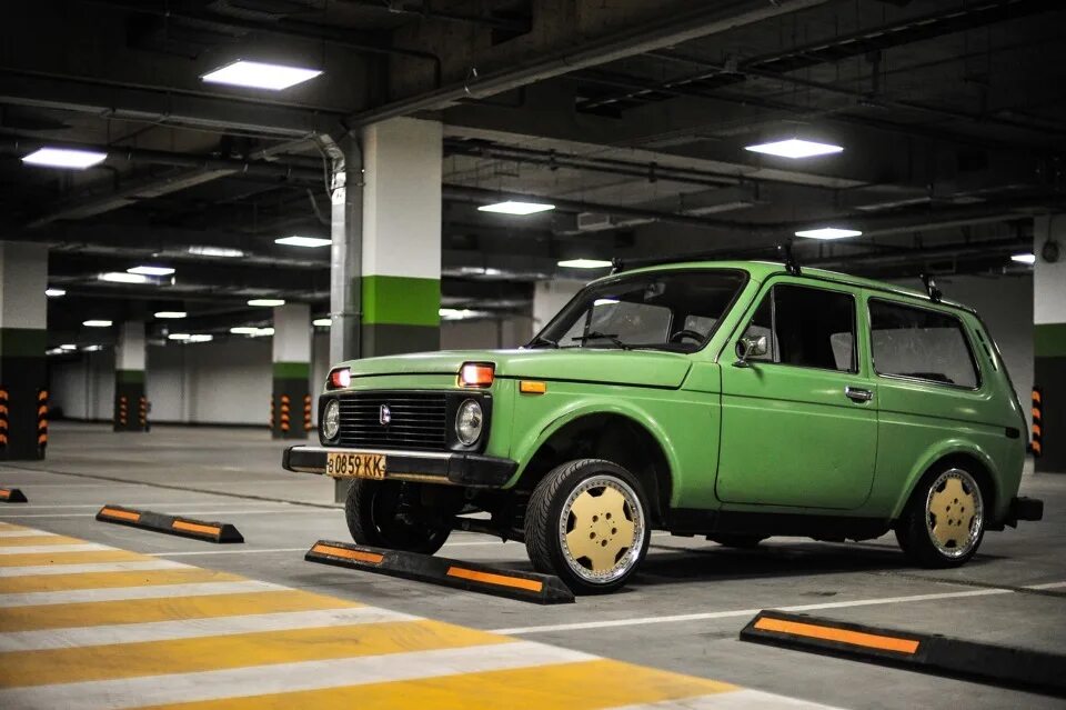 Нива красногвардейская ул 89 фото Резина часть 2 - Lada 4x4 3D, 1,8 л, 1984 года шины DRIVE2