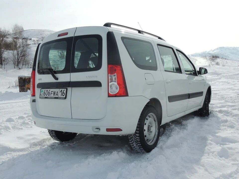 Нива ларгус фото Наблюдения, тест Ларгуса и покатушки - Chevrolet Niva, 1,7 л, 2012 года тест-дра