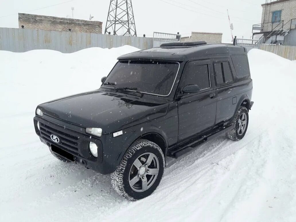 Нива лаура фото Купить б/у Lada (ВАЗ) 2121 (4x4) I Рестайлинг 1.7 MT (83 л.с.) 4WD бензин механи