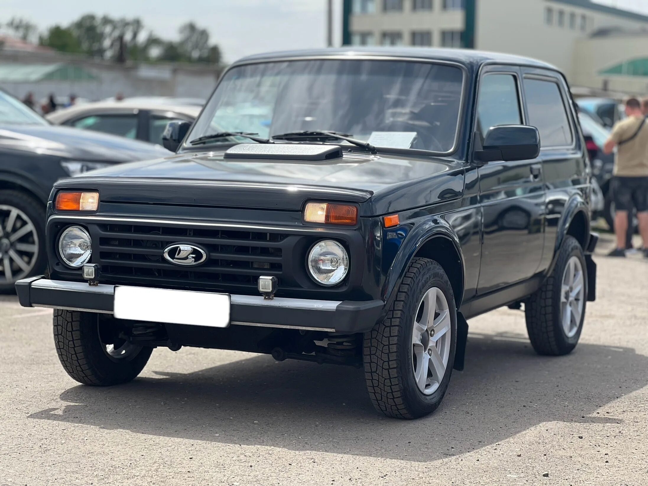 Нива легенд 2024 цена и комплектация фото В продаже в Луганске Lada Niva Legend (Нива легенд) Объем
