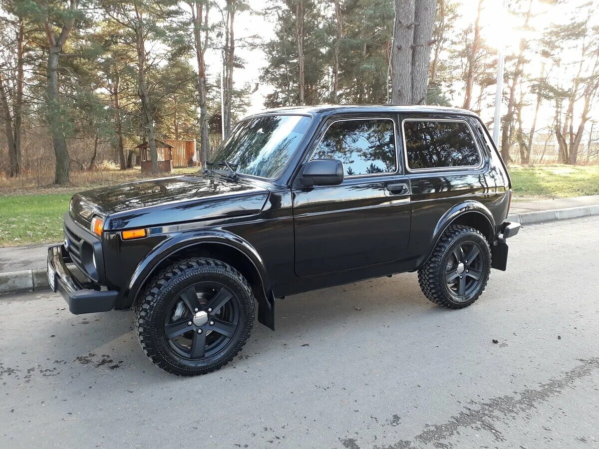 Нива легенд блэк фото Купить б/у Lada (ВАЗ) 2121 (4x4) I Рестайлинг 1.7 MT (83 л.с.) 4WD бензин механи