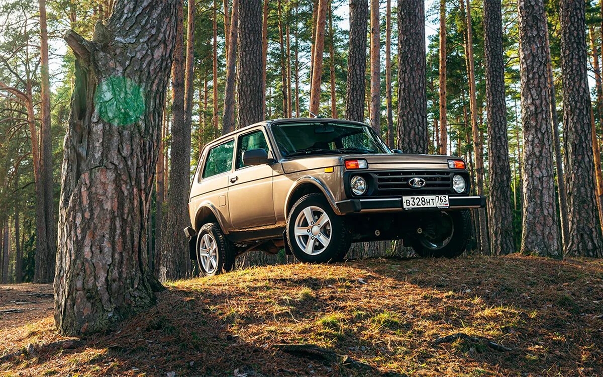 Нива legend фото Топ-5 самых дешевых машин России с полным приводом. Список и цены :: Autonews