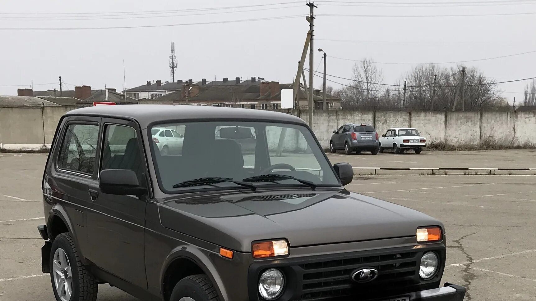 Нива легенд кориандр фото Lada 4x4 3D 1.7 бензиновый 2019 Цвет кориандр на DRIVE2