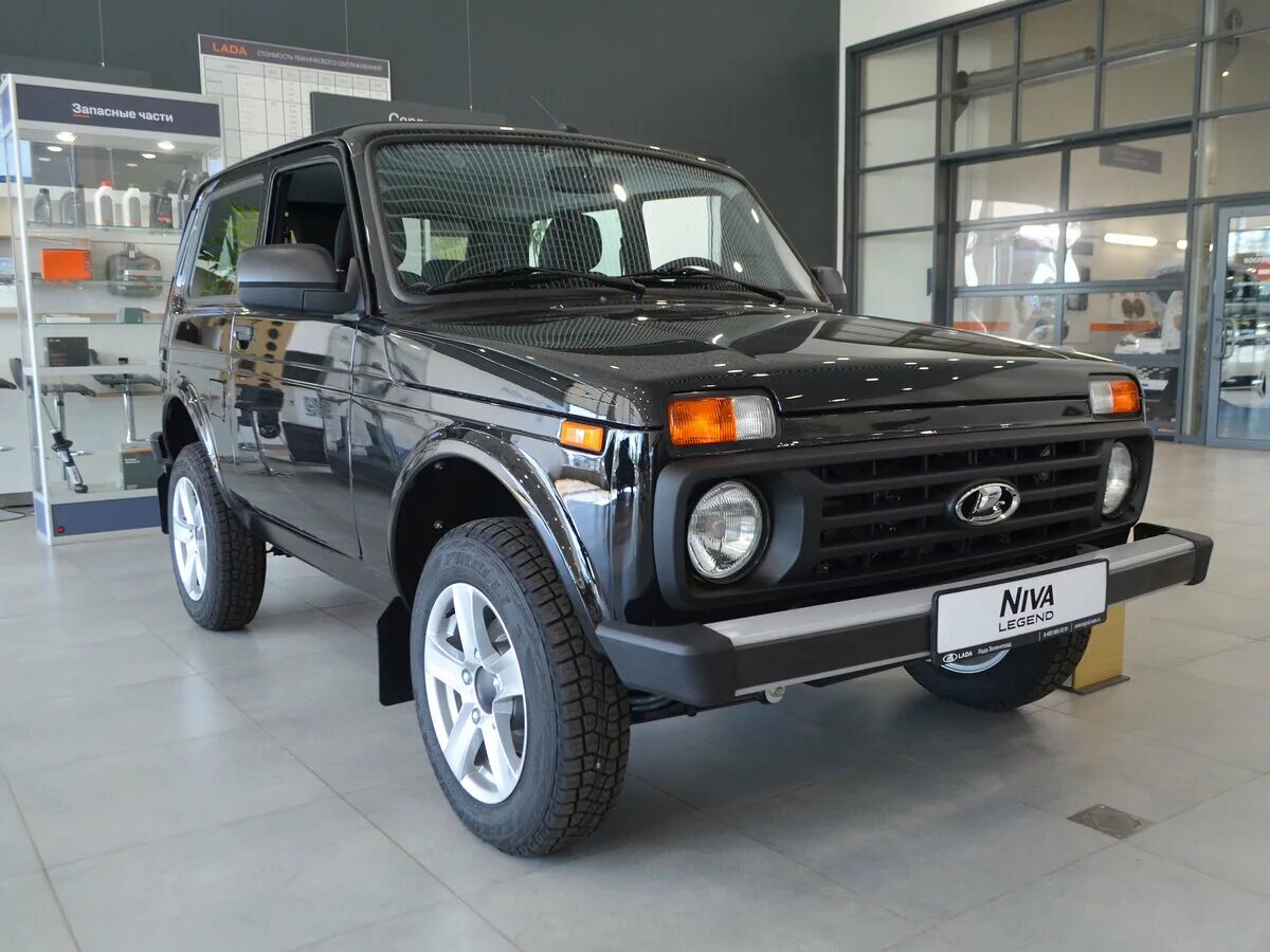 Нива легенд люкс фото Купить новый Lada (ВАЗ) Niva Legend 2021-2024 1.7 MT (83 л.с.) 4WD бензин механи