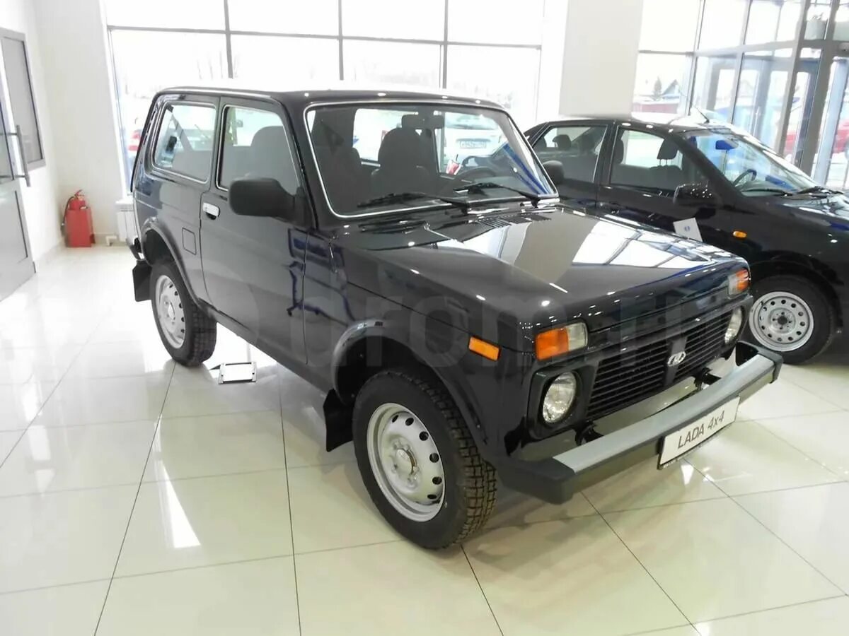 Нива легенд цвет несси фото Купить новый Lada (ВАЗ) 2121 (4x4) I Рестайлинг 1.7 MT (79 л.с.) 4WD бензин меха