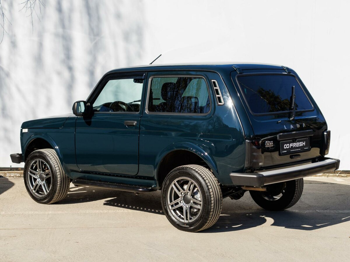 Нива легенд зеленая фото Купить б/у Lada (ВАЗ) Niva Legend 2021-2024 1.7 MT (83 л.с.) 4WD бензин механика