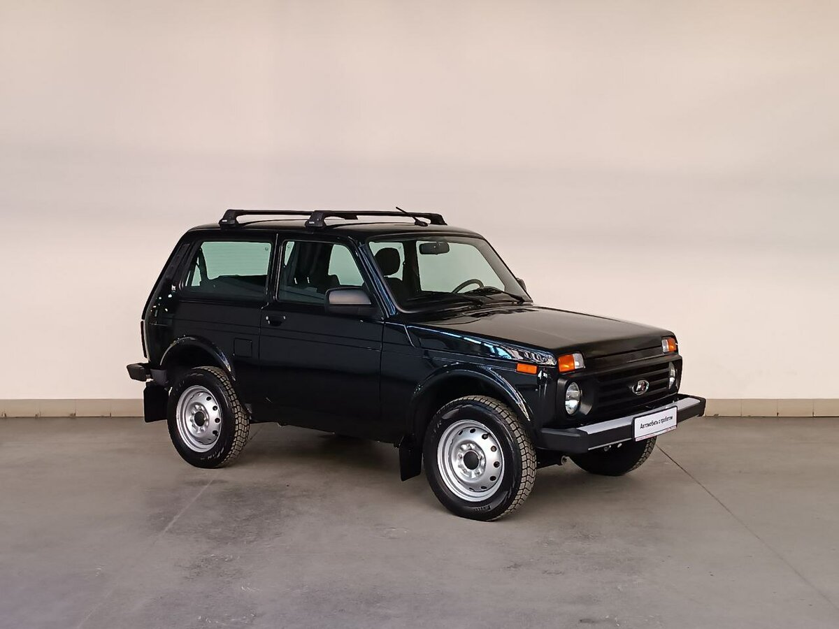 Нива легенда черная фото Купить б/у Lada (ВАЗ) Niva Legend 2021-2024 1.7 MT (83 л.с.) 4WD бензин механика
