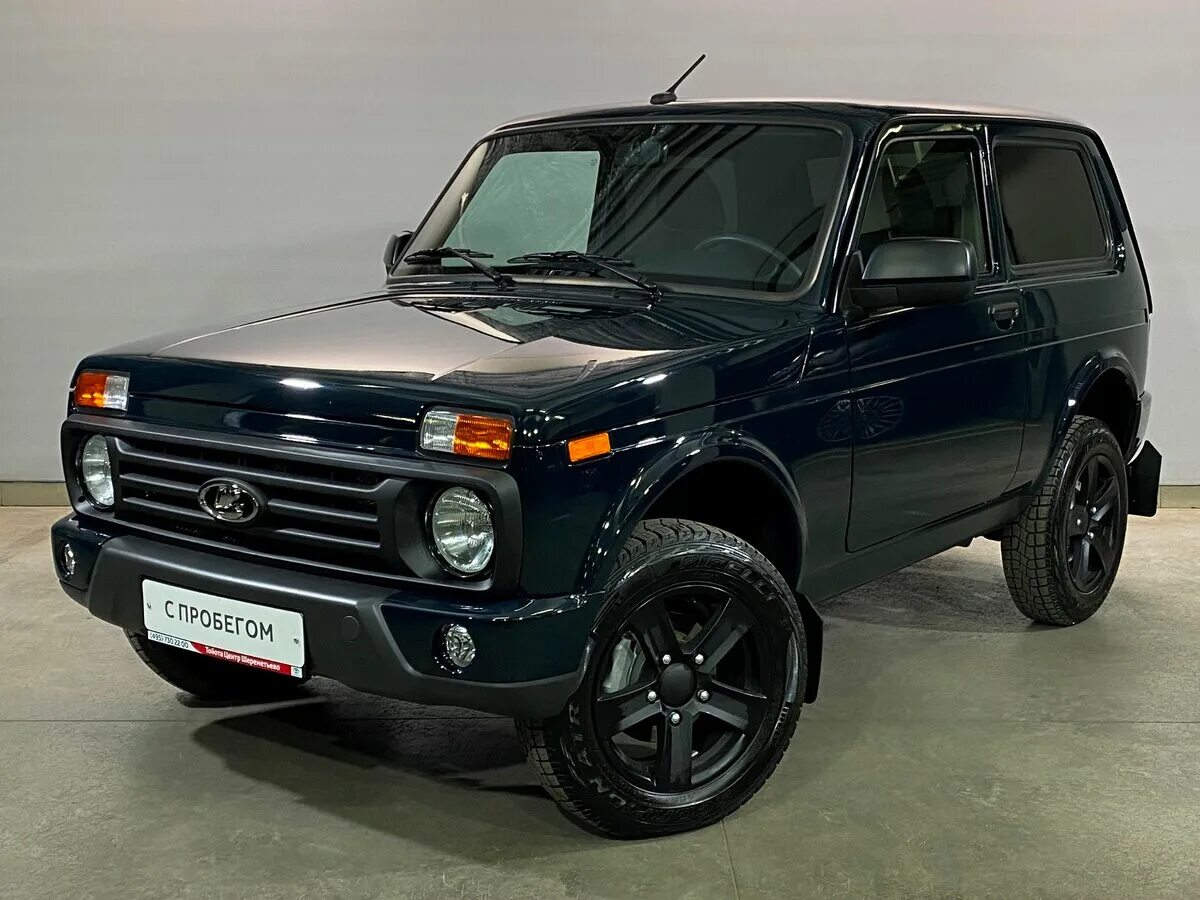Нива легенда черная фото Купить б/у Lada (ВАЗ) Niva Legend 2021-2024 1.7 MT (83 л.с.) 4WD бензин механика