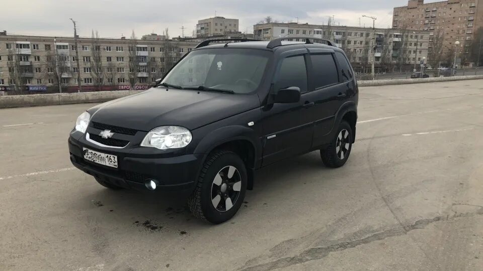 Нива млечный путь фото Нива шевроле черная LkbAuto.ru