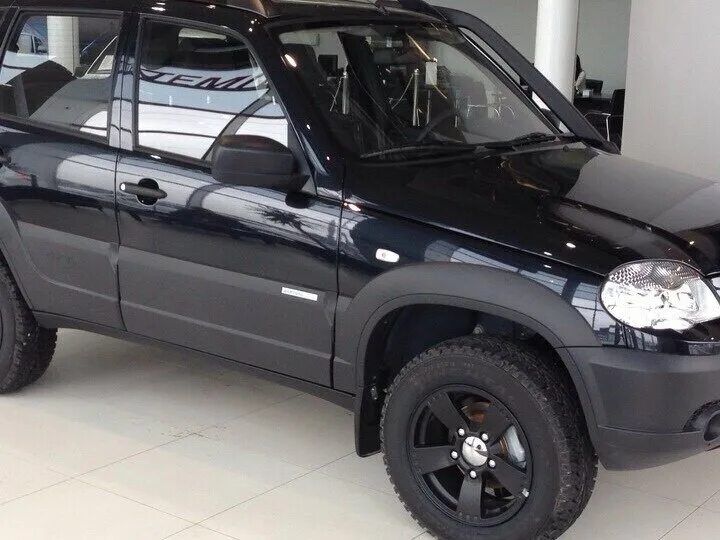 Нива млечный путь фото Купить б/у Chevrolet Niva I Рестайлинг 1.7 MT (80 л.с.) 4WD бензин механика в Гу