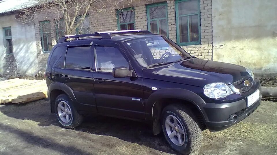 Нива млечный путь фото Chevrolet Niva 1.7 бензиновый 2011 млечный путь на DRIVE2